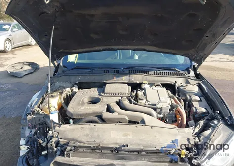 2017 Ford Fusion Hybrid Se z USA, uszkodzony, nr VIN 3FA6P0LU2HR344130